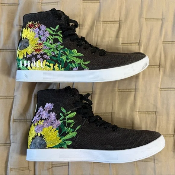 NOBULL Superblossom Embroidered Floral Hi-Top Trainer Shoes Size 10 - Picture 4 of 9